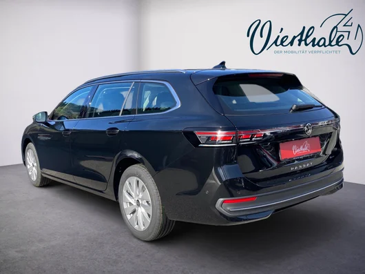 Bild eines VW Passat Variant Business TDI 4MOTION DSG