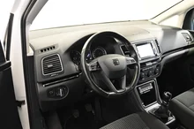SEAT Alhambra Executive TDI in Polar-Weiß