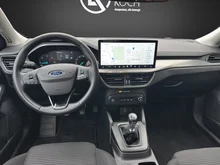 Ford Focus Traveller 1,5 EcoBlue Titanium X in schwarz metallic