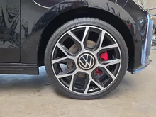 VW up! GTI in black pearl perleffekt