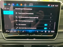 VW Tayron Friends eHybrid DSG 150kW in Delfingrau Metallic
