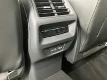 VW Tayron Friends eHybrid DSG 150kW in Delfingrau Metallic
