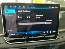 VW Tayron Friends eHybrid DSG 150kW in Delfingrau Metallic