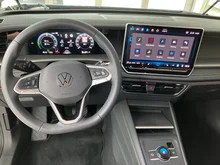 VW Tayron Friends eHybrid DSG 150kW in Delfingrau Metallic