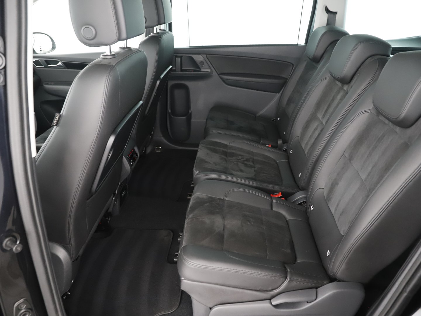 VW Sharan Business+ TDI SCR DSG 5-Sitzer | Bild 21 von 29