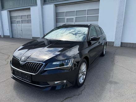Škoda SUPERB Combi 4x4 Style TDI DSG