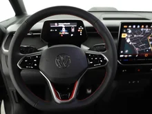VW ID Buzz ID. Buzz GTX LR 4MOTION 250 kW in Deepblack Perleffekt Metallic