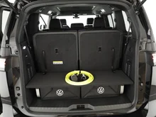 VW ID Buzz ID. Buzz GTX LR 4MOTION 250 kW in Deepblack Perleffekt Metallic