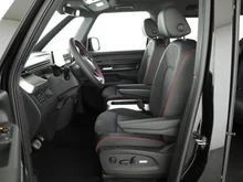 VW ID Buzz ID. Buzz GTX LR 4MOTION 250 kW in Deepblack Perleffekt Metallic