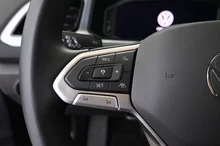 VW T-Roc Friends TSI DSG in Deep Black Perleffekt