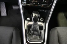VW T-Roc Friends TSI DSG in Deep Black Perleffekt