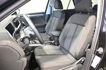 VW T-Roc Friends TSI DSG in Deep Black Perleffekt