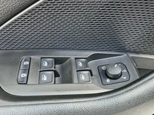 Škoda Octavia Combi Selection TDI in Alaska-Weiß