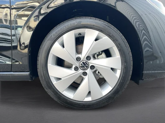 Bild eines VW Golf Rabbit mHEV DSG