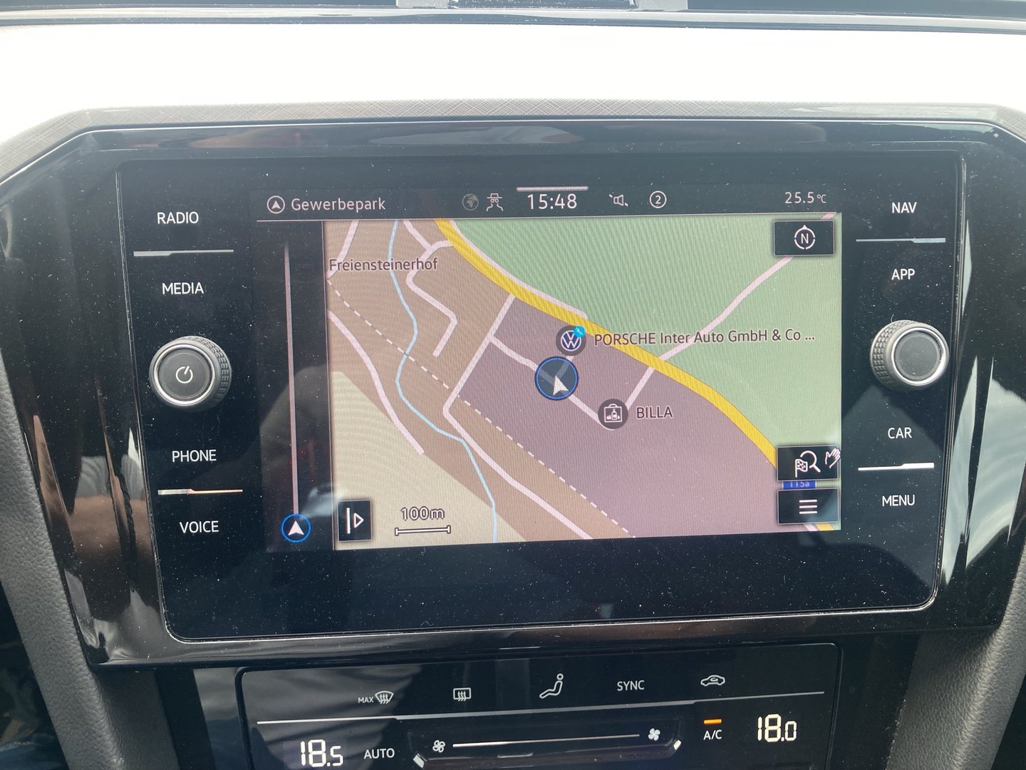 VW Passat Variant Business TDI DSG | Bild 17 von 23