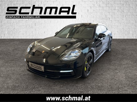 Porsche Panamera Sport Turismo 4 E-Hybrid