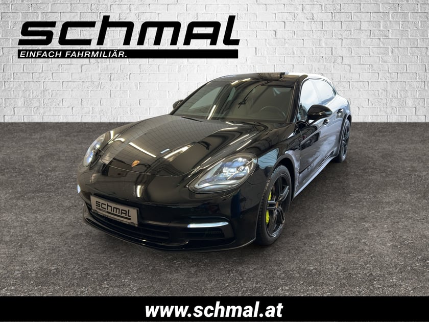 Porsche Panamera Sport Turismo 4 E-Hybrid