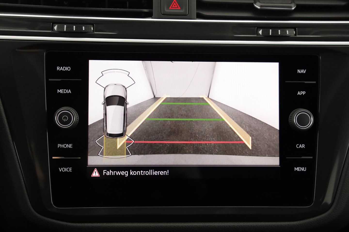 VW Tiguan Allspace Life TDI DSG | Bild 13 von 21