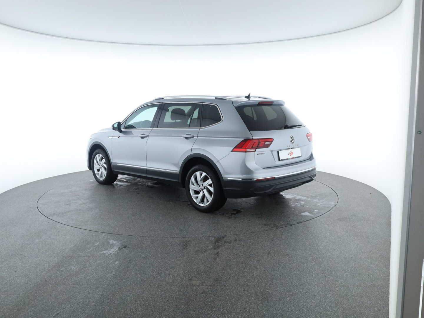 VW Tiguan Allspace Life TDI DSG | Bild 2 von 21
