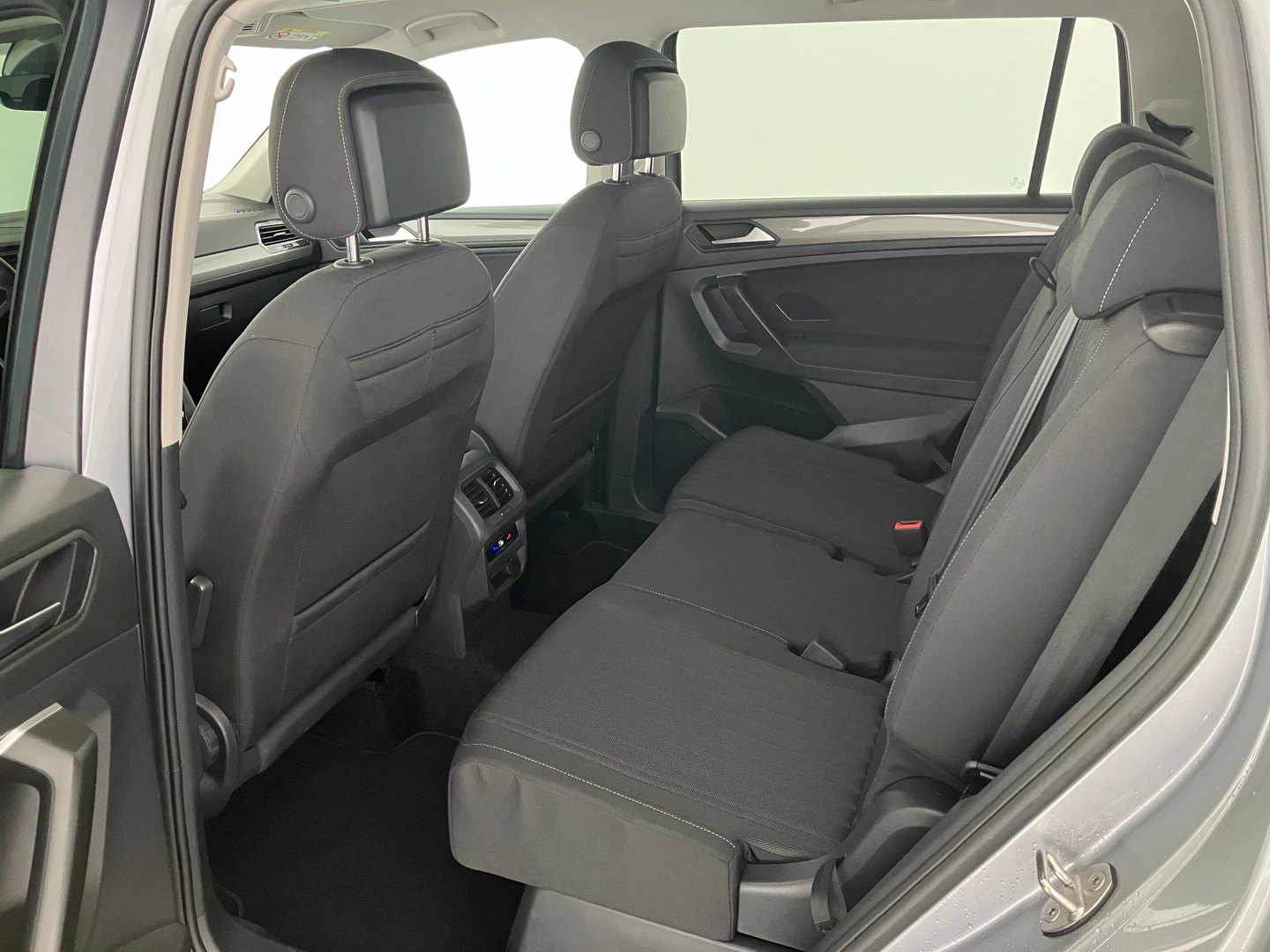 VW Tiguan Allspace Life TDI DSG | Bild 15 von 21