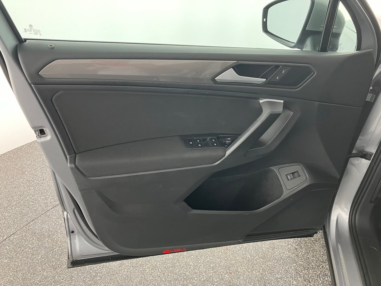 VW Tiguan Allspace Life TDI DSG | Bild 3 von 21