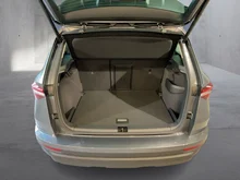 Škoda Karoq Selection TSI DSG ACT in Graphit-Grau Metallic