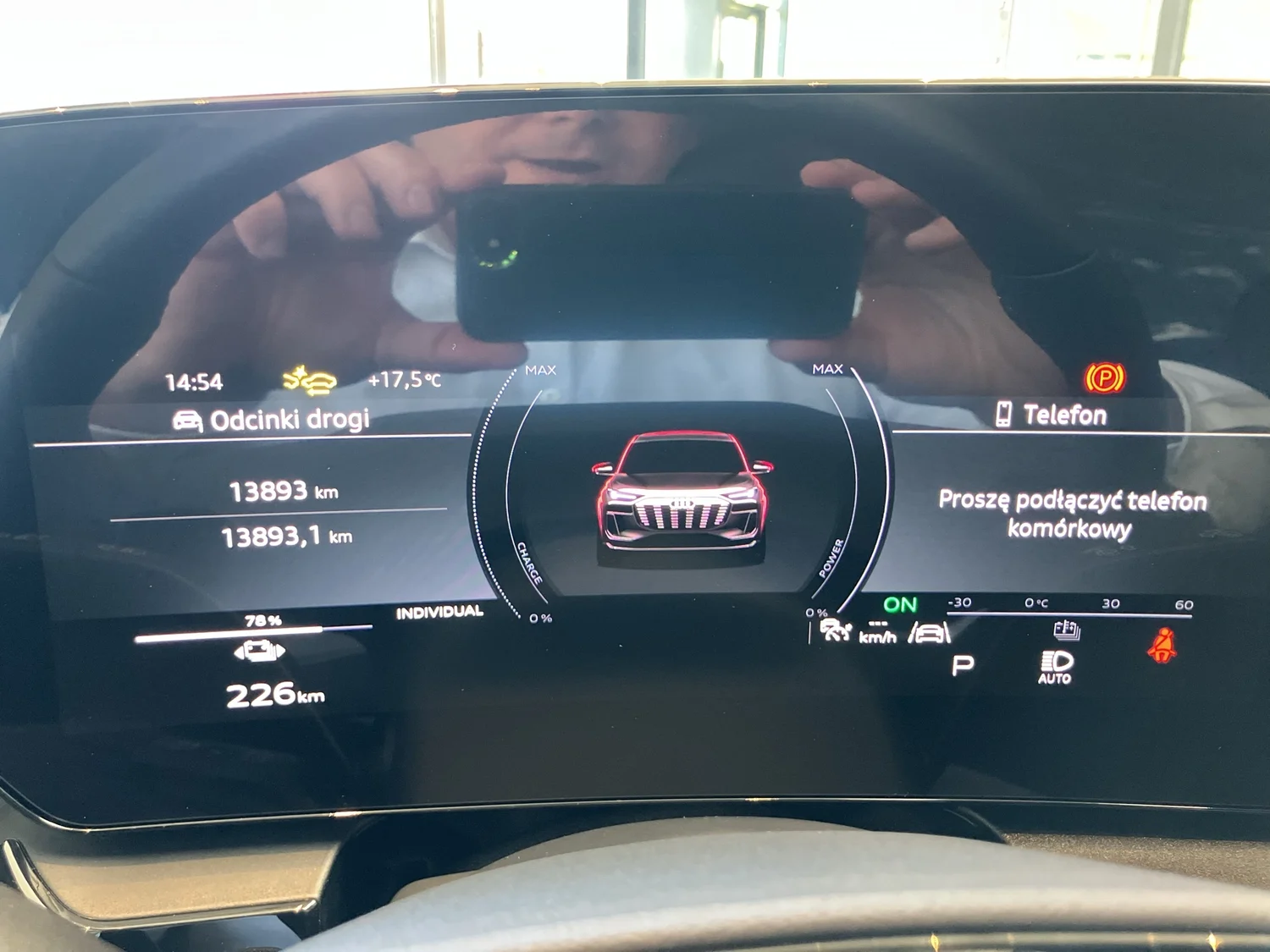 Bild eines Audi Q6 e-tron 185 kW