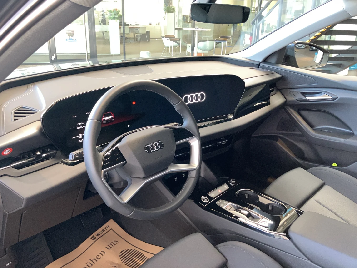 Bild eines Audi Q6 e-tron 185 kW