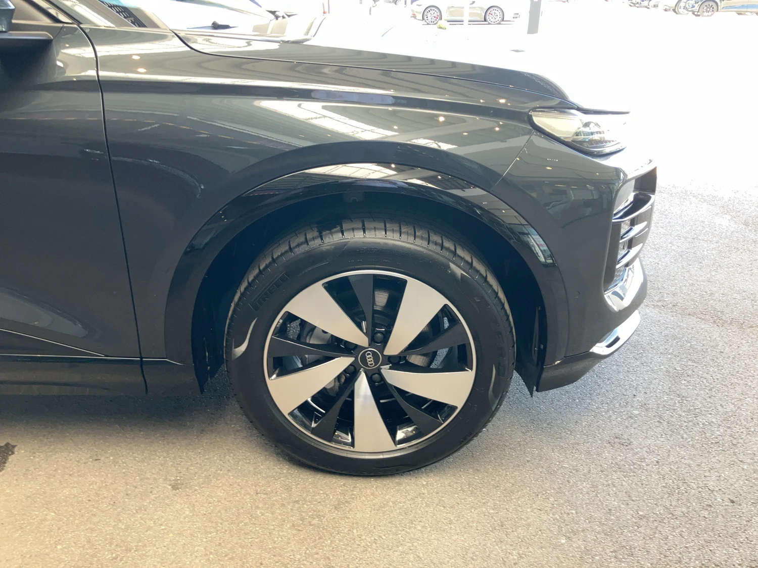 Bild eines Audi Q6 e-tron 185 kW