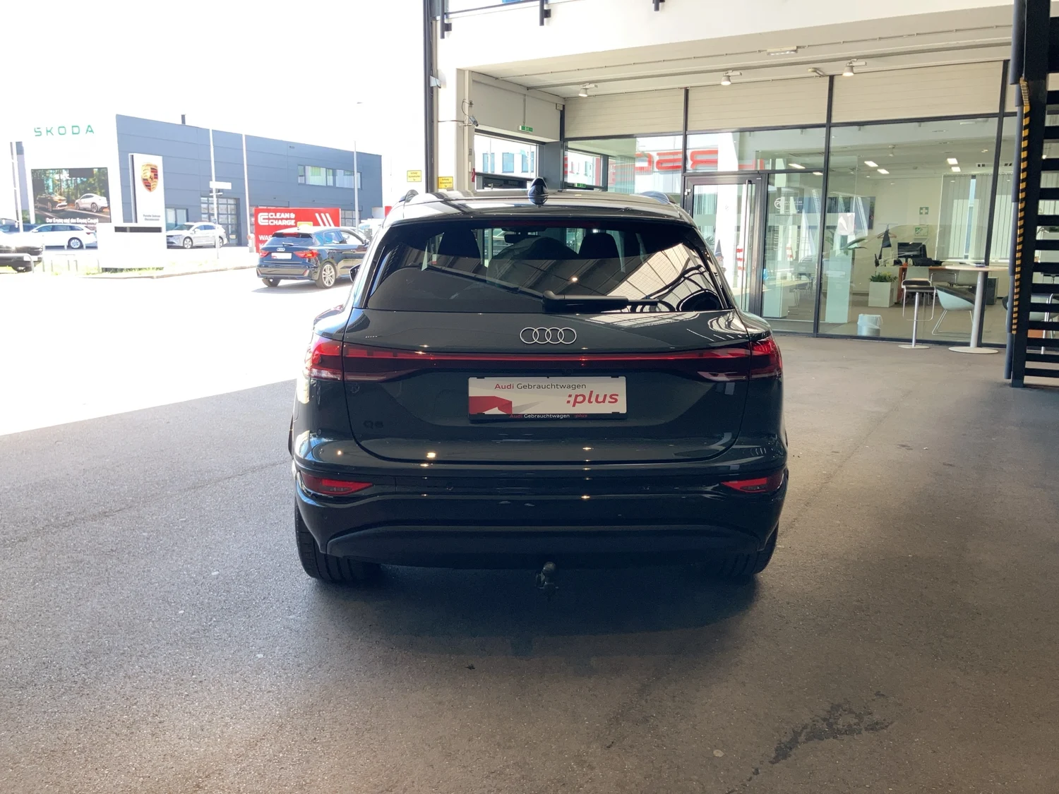Bild eines Audi Q6 e-tron 185 kW