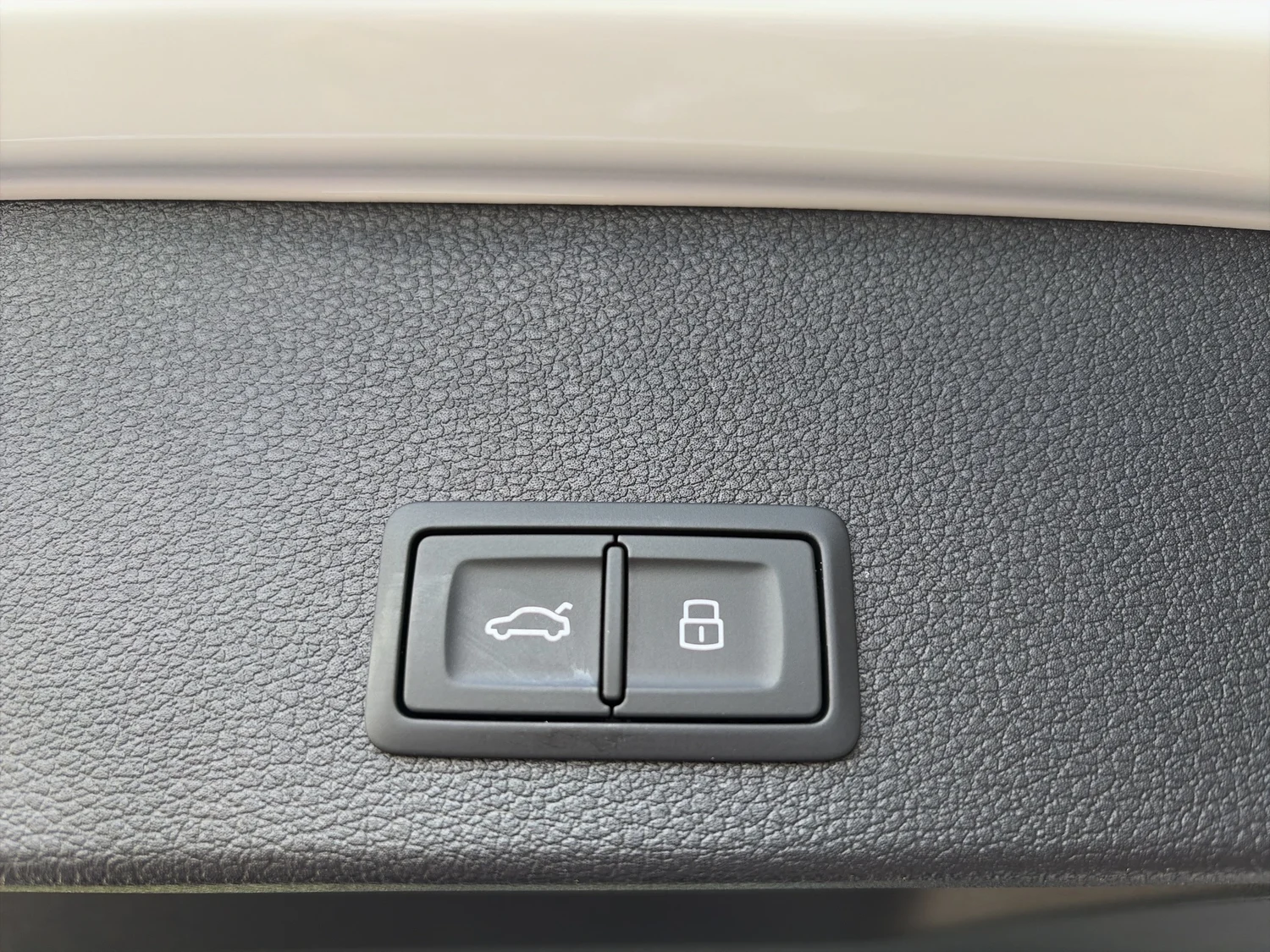 Bild eines Audi Q2 30 TFSI admired