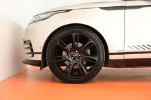 Thumbnail-Foto von Fahrzeug