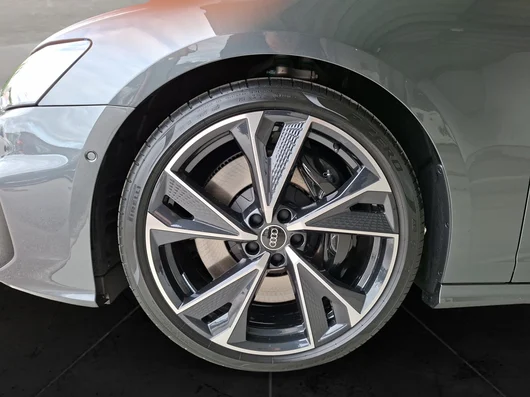 Bild eines Audi S6 Avant TDI