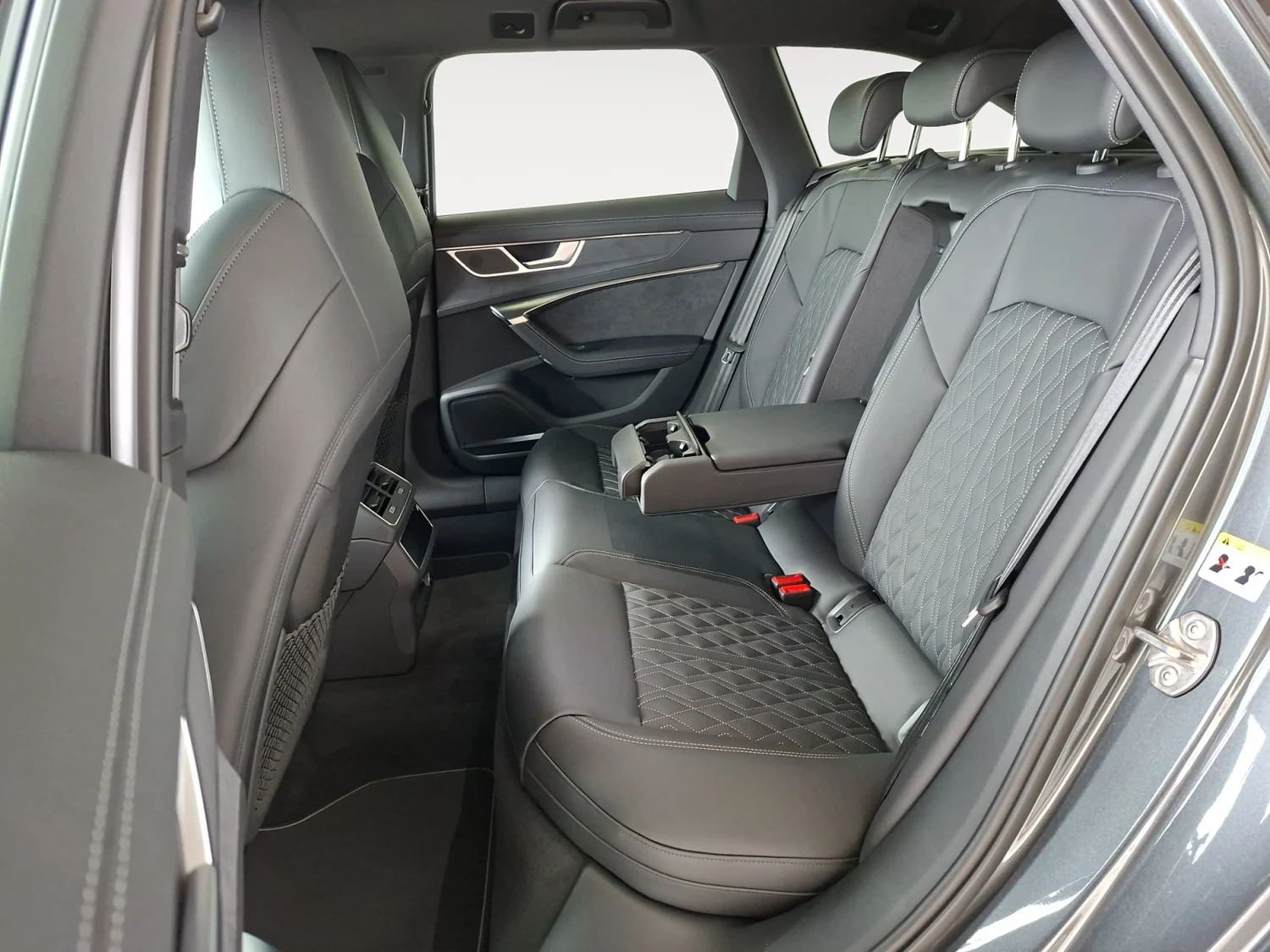 Bild eines Audi S6 Avant TDI