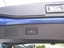 VW T-Roc R-Line eTSI DSG in Celestial Blue Dach Black Uni