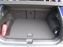 VW T-Roc R-Line eTSI DSG in Celestial Blue Dach Black Uni