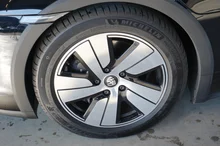 Porsche Taycan 4 Cross Turismo in schwarz