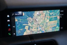 Porsche Taycan 4 Cross Turismo in schwarz
