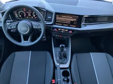 Thumbnail-Foto von Fahrzeug