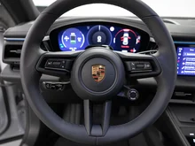 Porsche Macan in eisgraumetallic