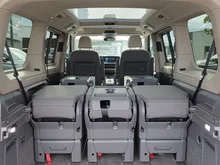 VW Multivan Business �H TDI in Deepblack Perleffekt