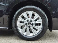 VW Multivan Business �H TDI in Deepblack Perleffekt
