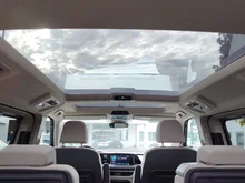 VW Multivan Business �H TDI in Deepblack Perleffekt