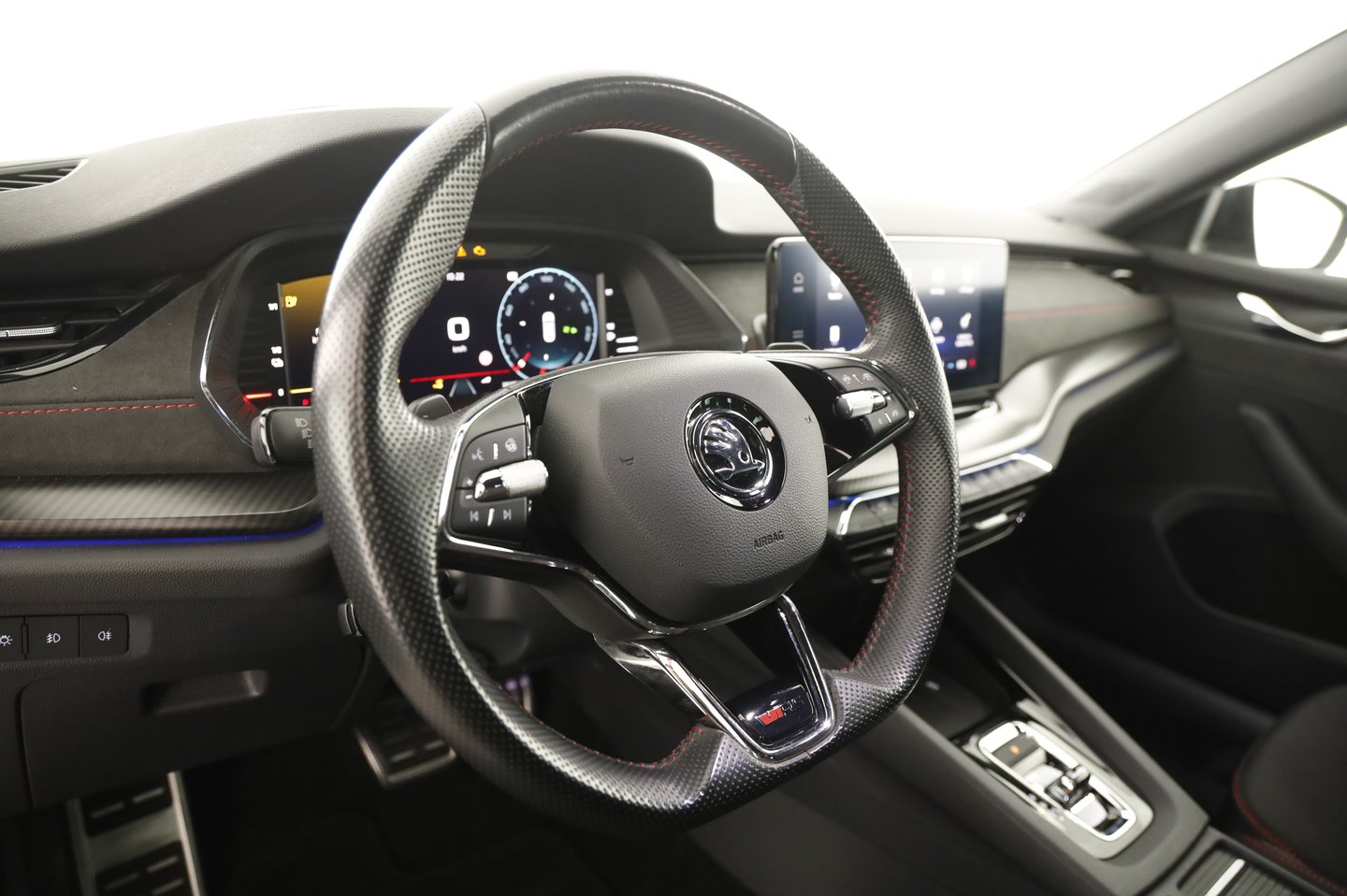 Škoda OCTAVIA RS iV 245 DSG | Bild 7 von 21
