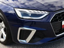 Audi A4 Avant 40 TFSI S line in 2D Navarrablau Metallic