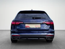 Audi A4 Avant 40 TFSI S line in 2D Navarrablau Metallic