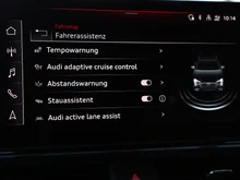 Audi A4 Avant 40 TFSI S line in 2D Navarrablau Metallic