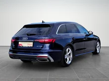 Audi A4 Avant 40 TFSI S line in 2D Navarrablau Metallic