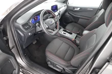 Ford Kuga ST-Line in Magnetic-Grau, Metallic