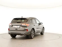 Ford Kuga ST-Line in Magnetic-Grau, Metallic